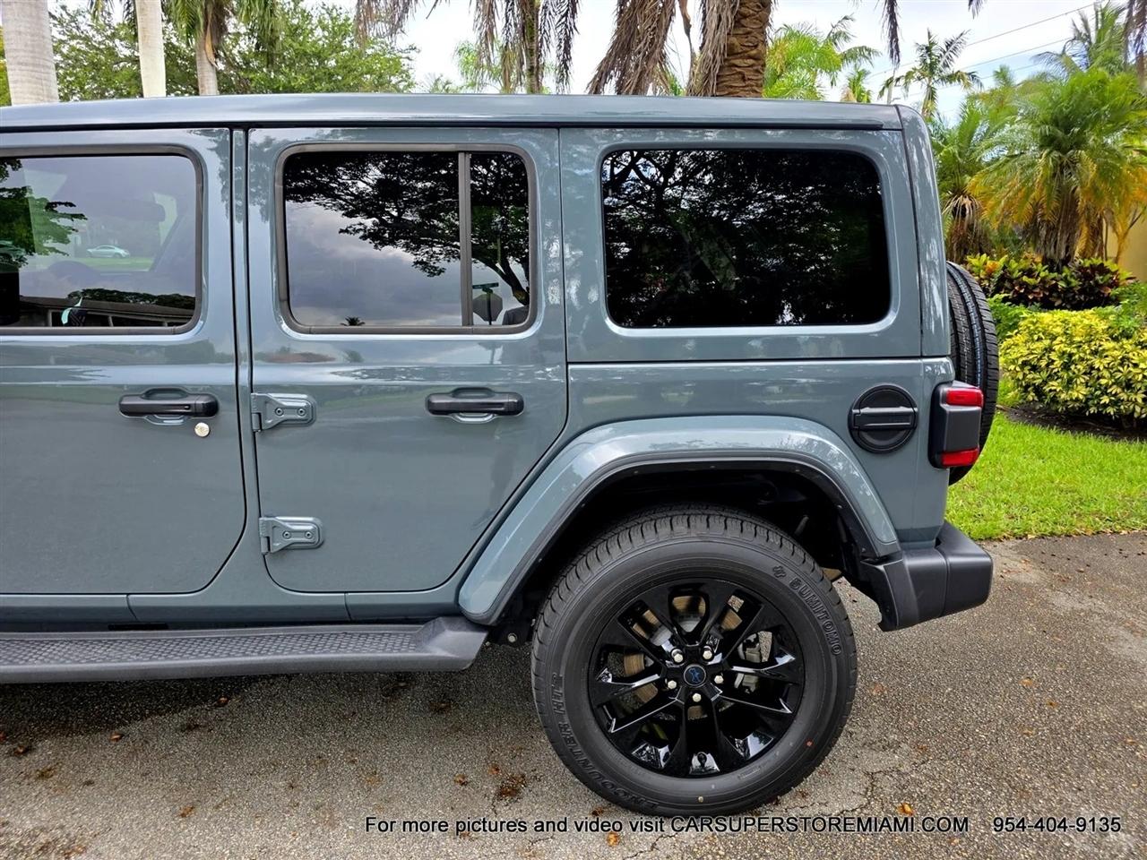 Jeep Wrangler 4xe  2025