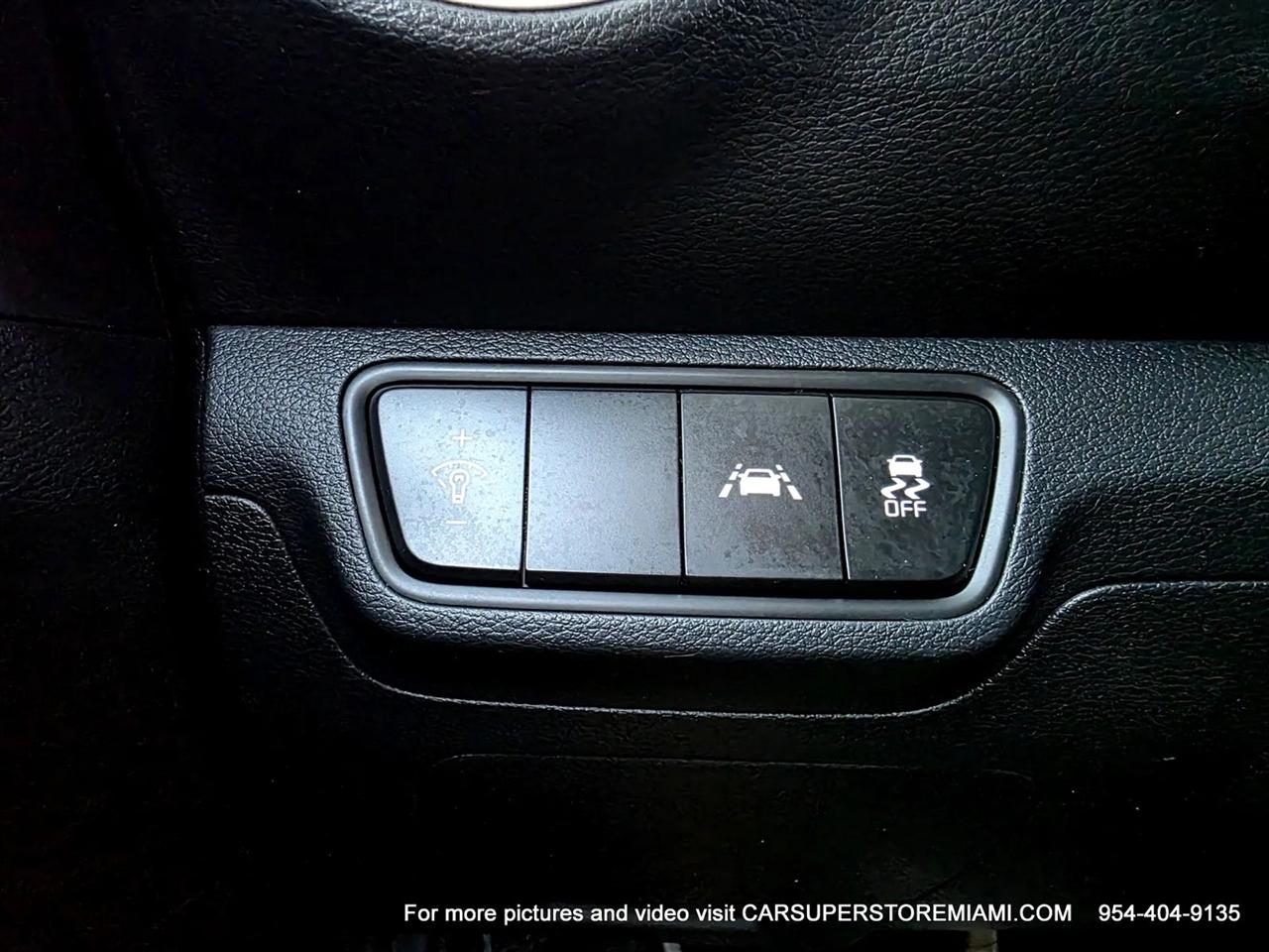 Kia Forte  2020