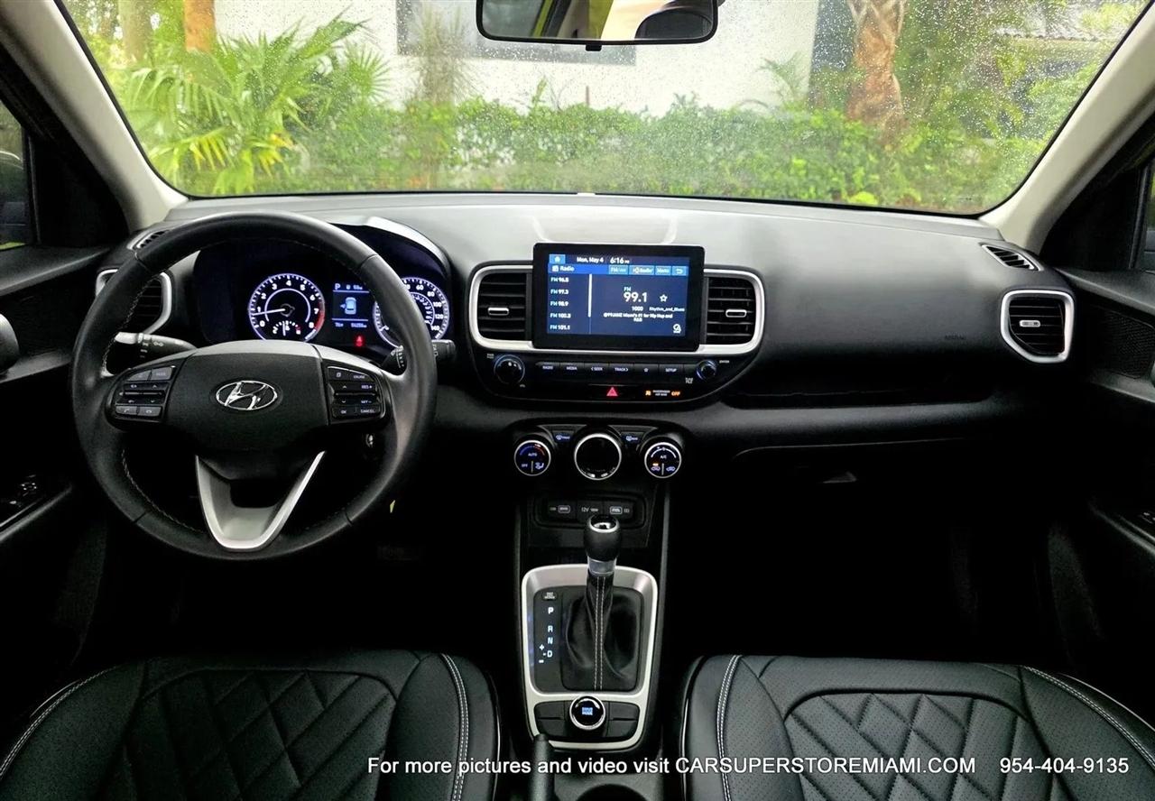 Hyundai Venue  2022