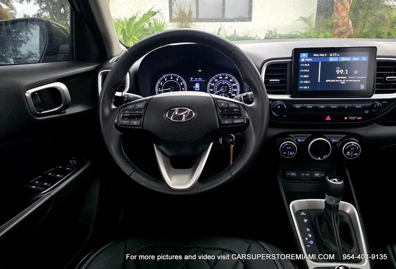 Hyundai Venue  2022