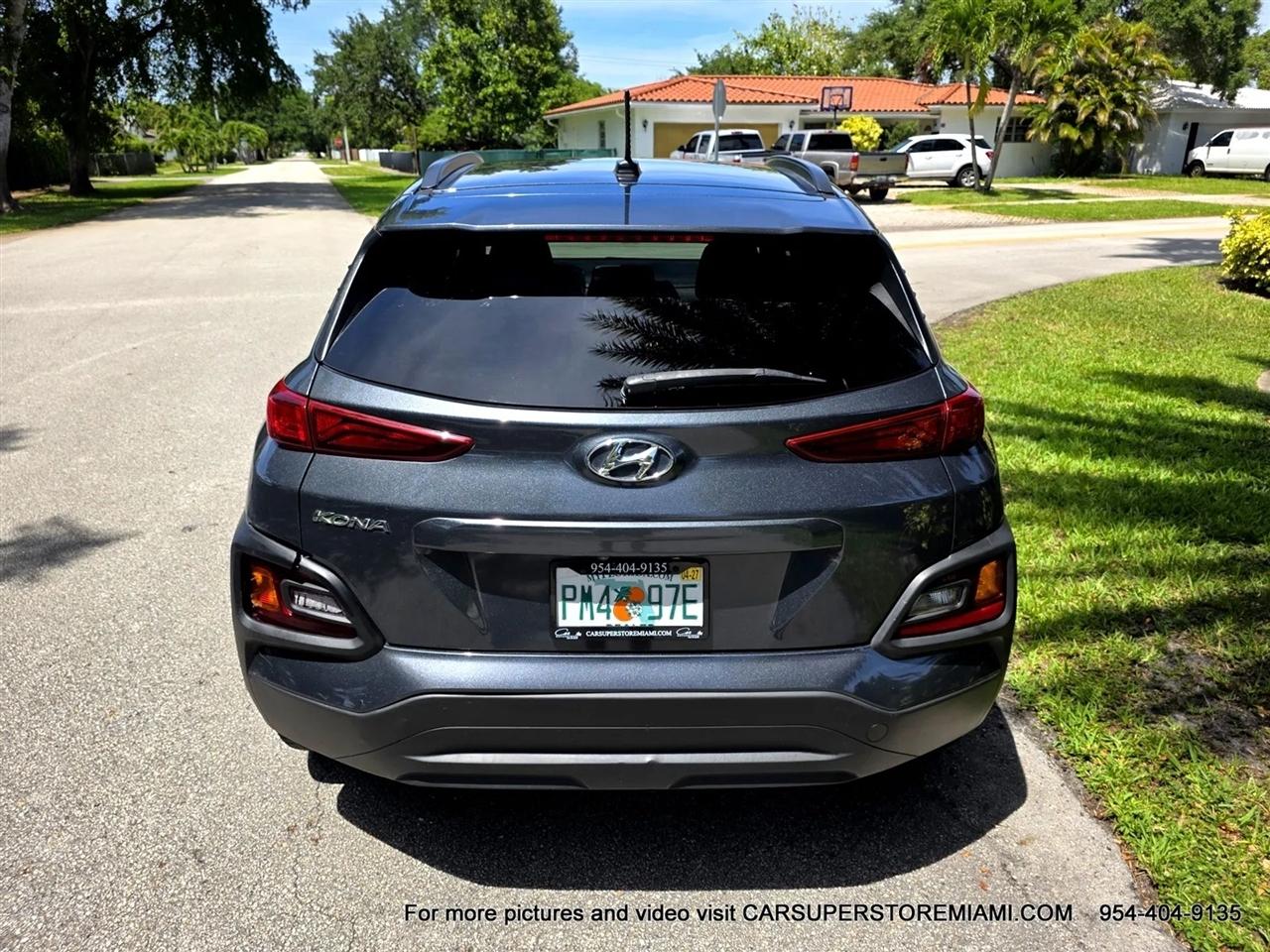 Hyundai Kona  2020