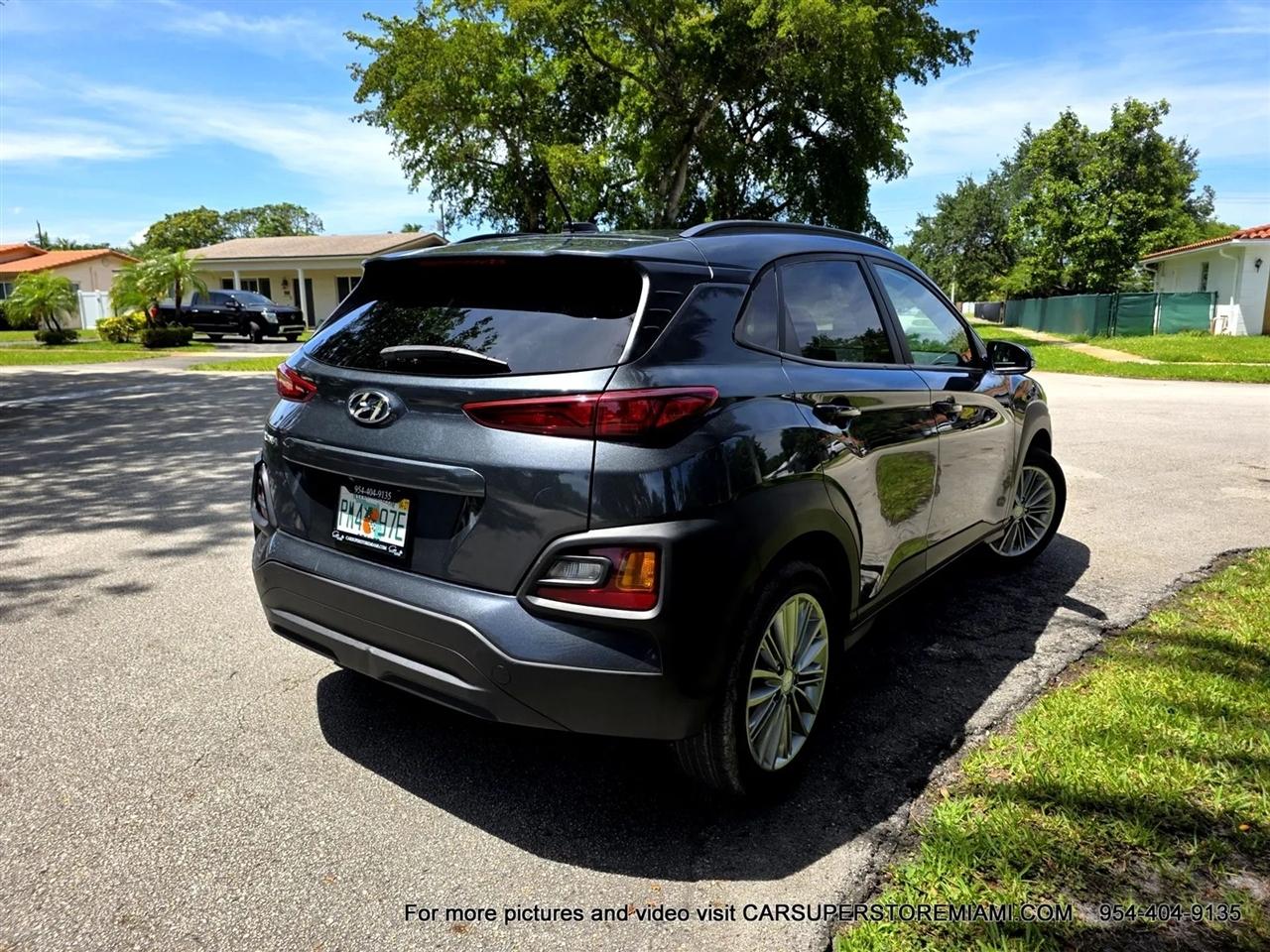 Hyundai Kona  2020