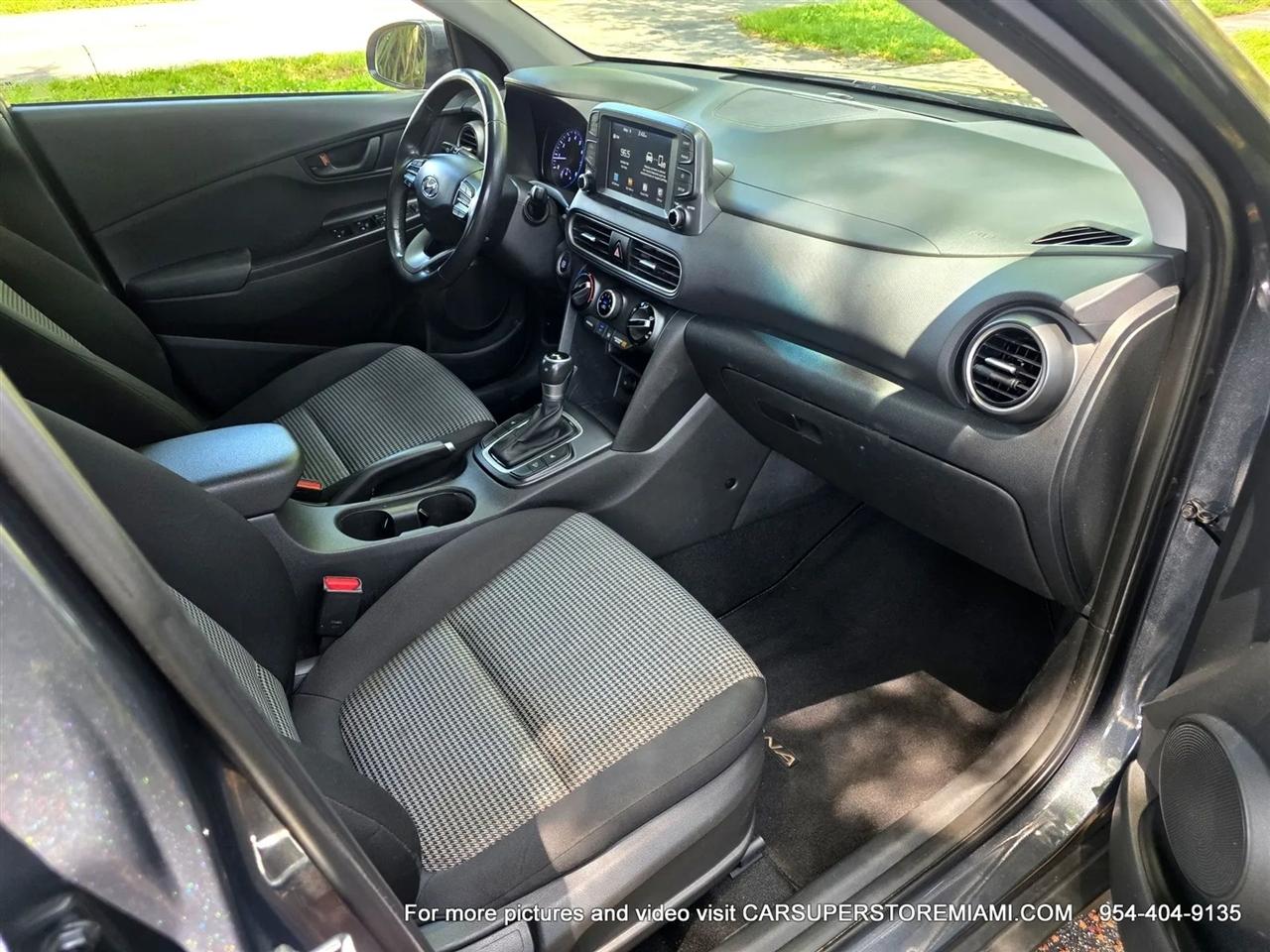 Hyundai Kona  2020