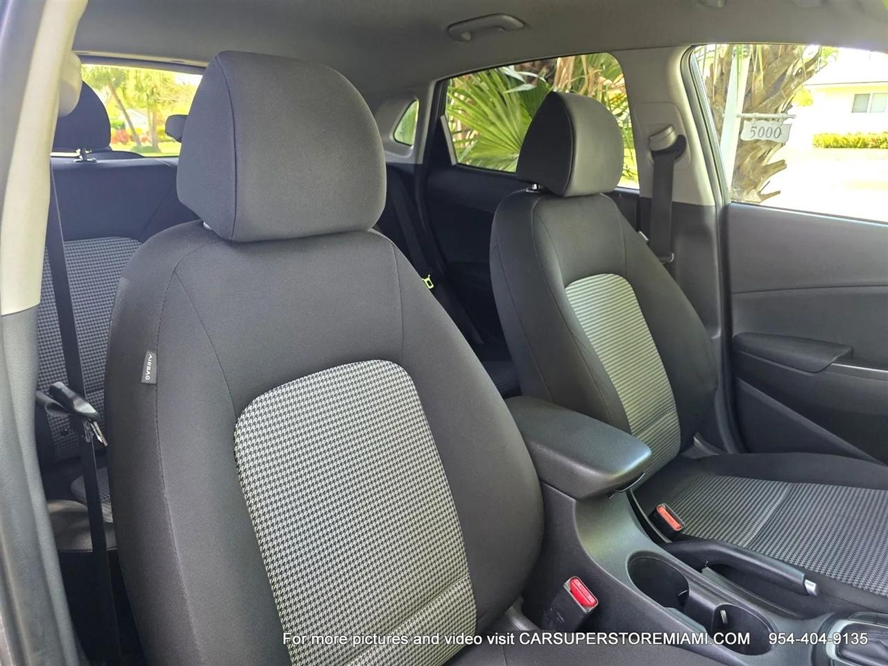 Hyundai Kona  2020