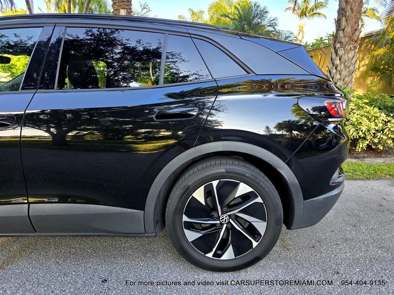 Volkswagen ID.4  2021
