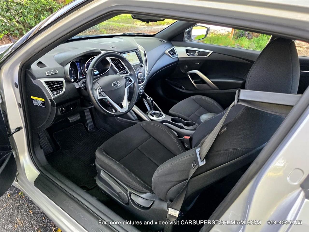 Hyundai Veloster  2017
