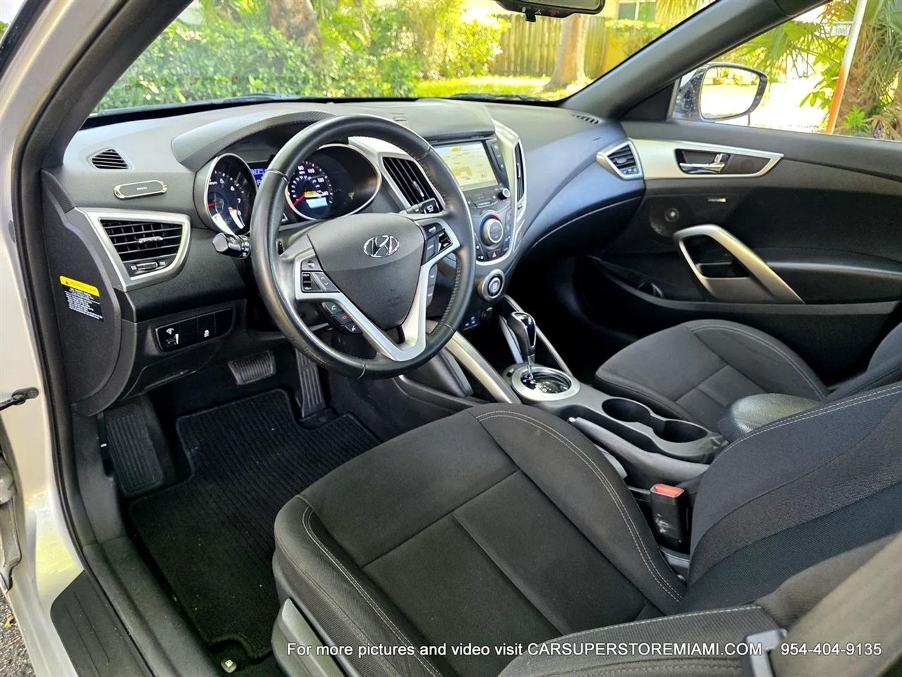Hyundai Veloster  2017