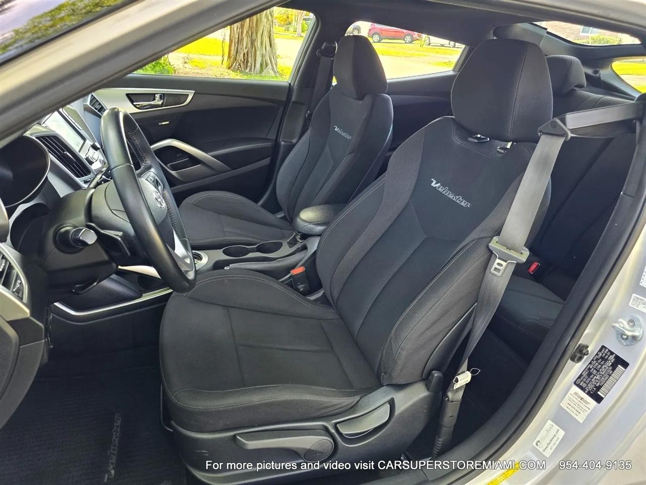 Hyundai Veloster  2017