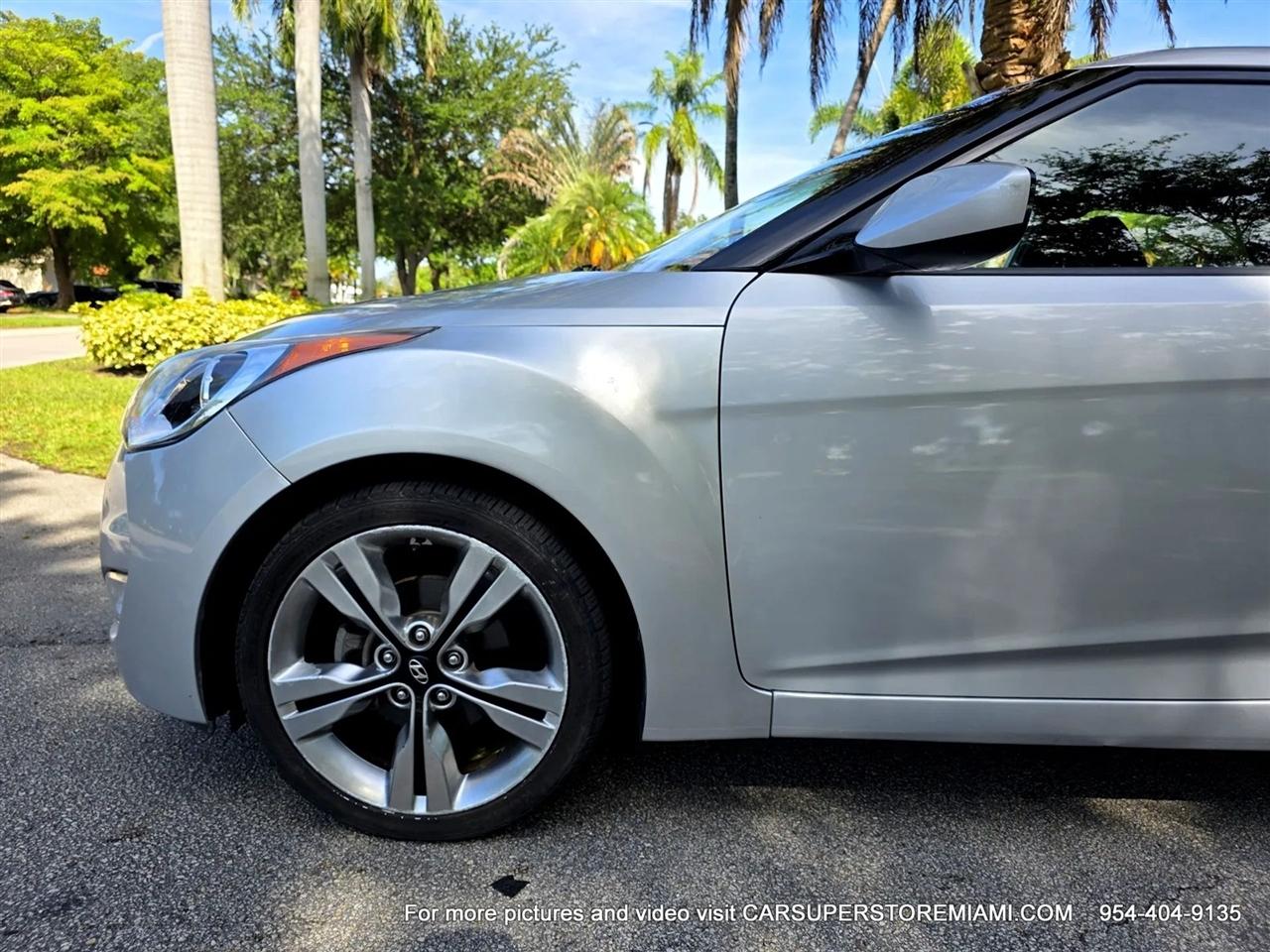 Hyundai Veloster  2017