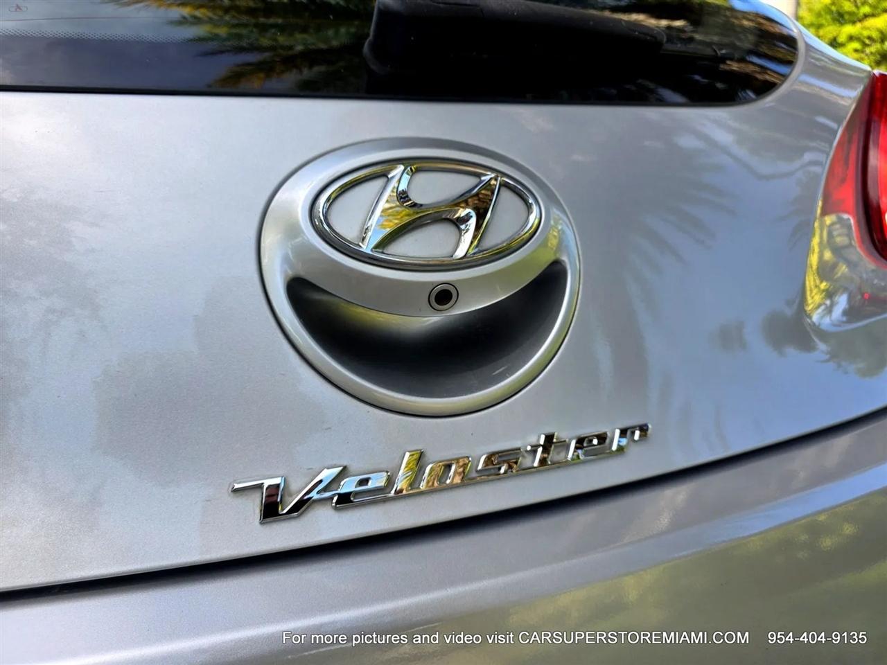 Hyundai Veloster  2017