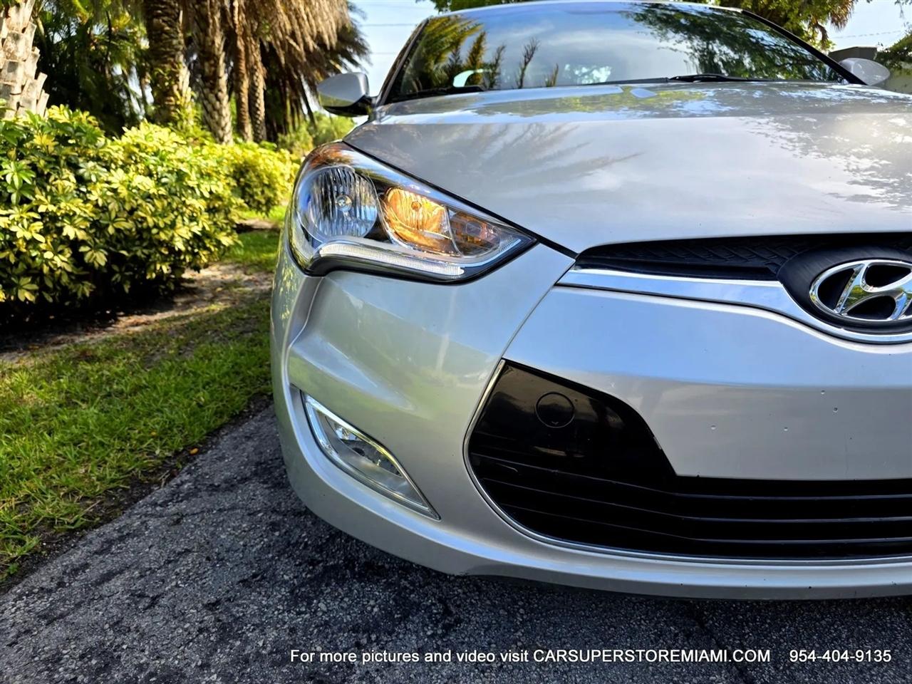 Hyundai Veloster  2017