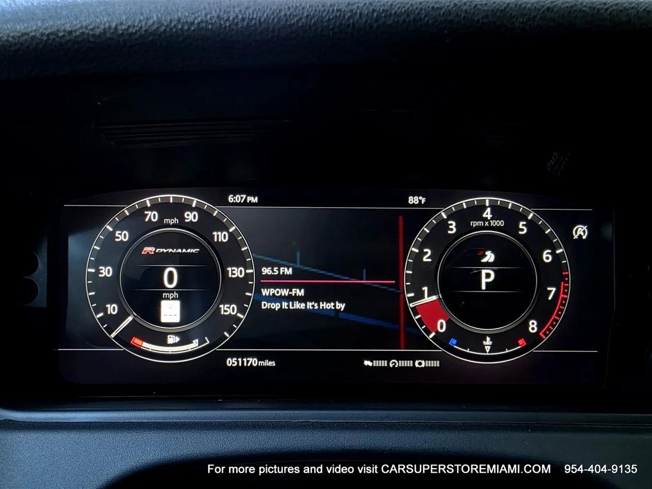 Land Rover Range Rover Velar  2018