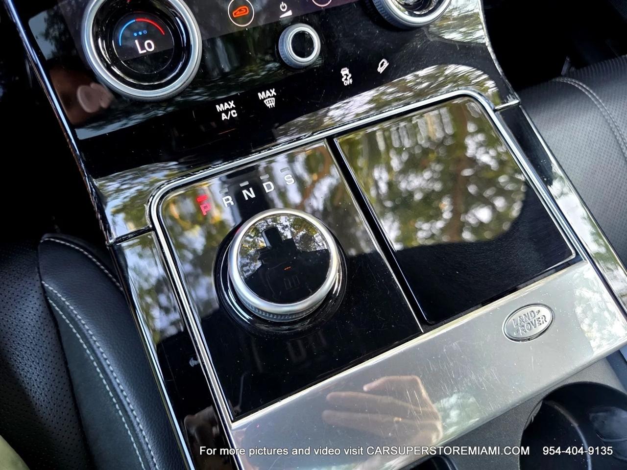 Land Rover Range Rover Velar  2018