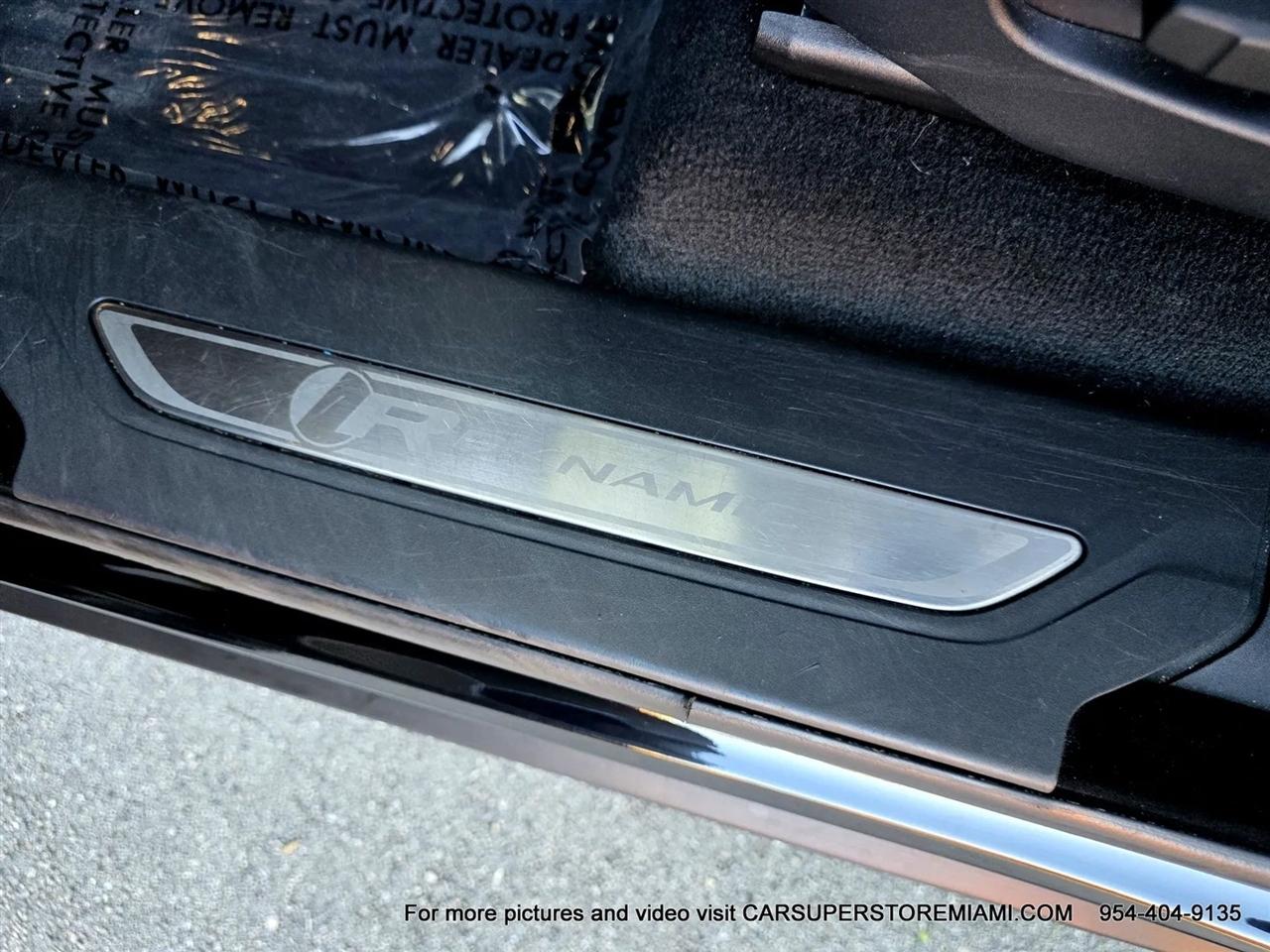 Land Rover Range Rover Velar  2018