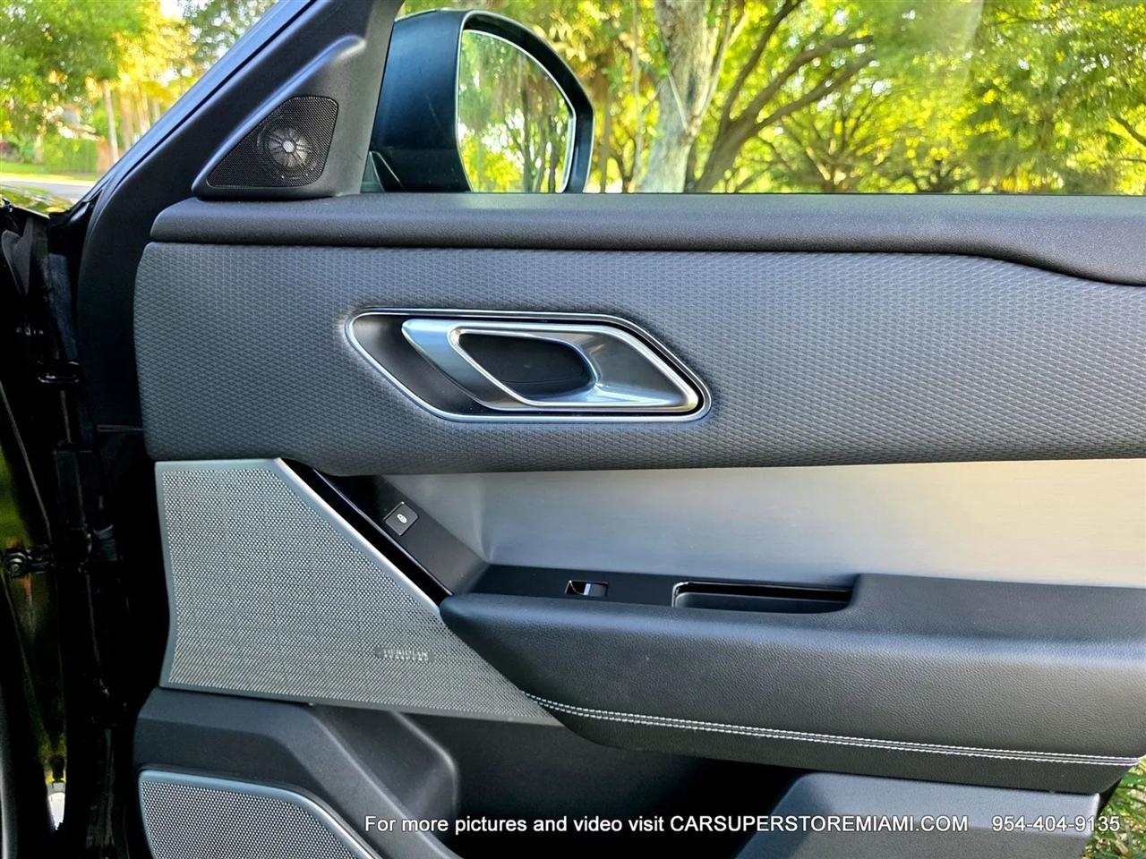 Land Rover Range Rover Velar  2018