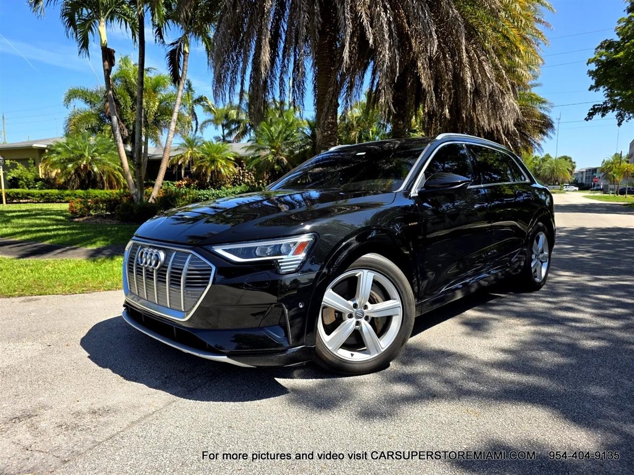 Audi E-Tron  2019