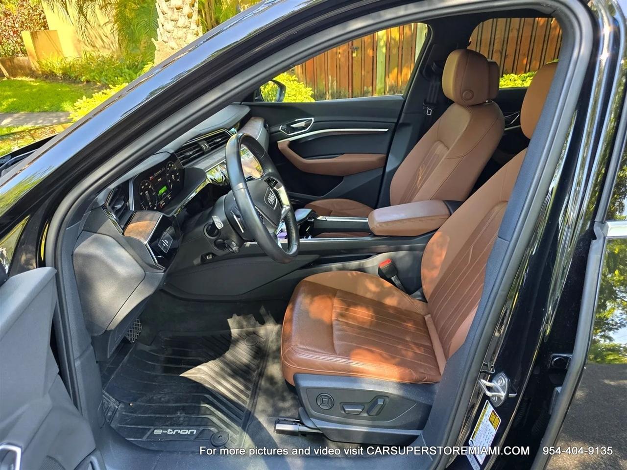 Audi E-Tron  2019