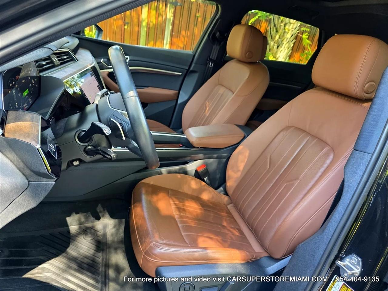 Audi E-Tron  2019