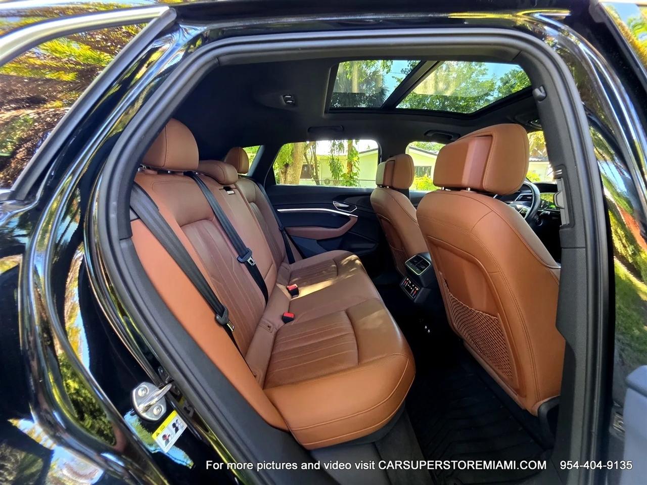 Audi E-Tron  2019