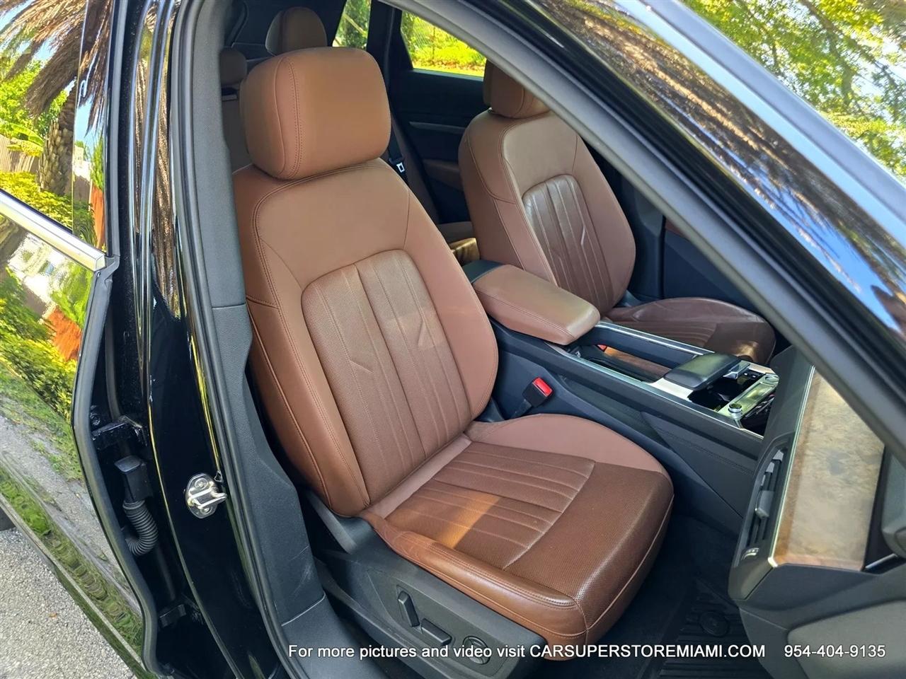 Audi E-Tron  2019