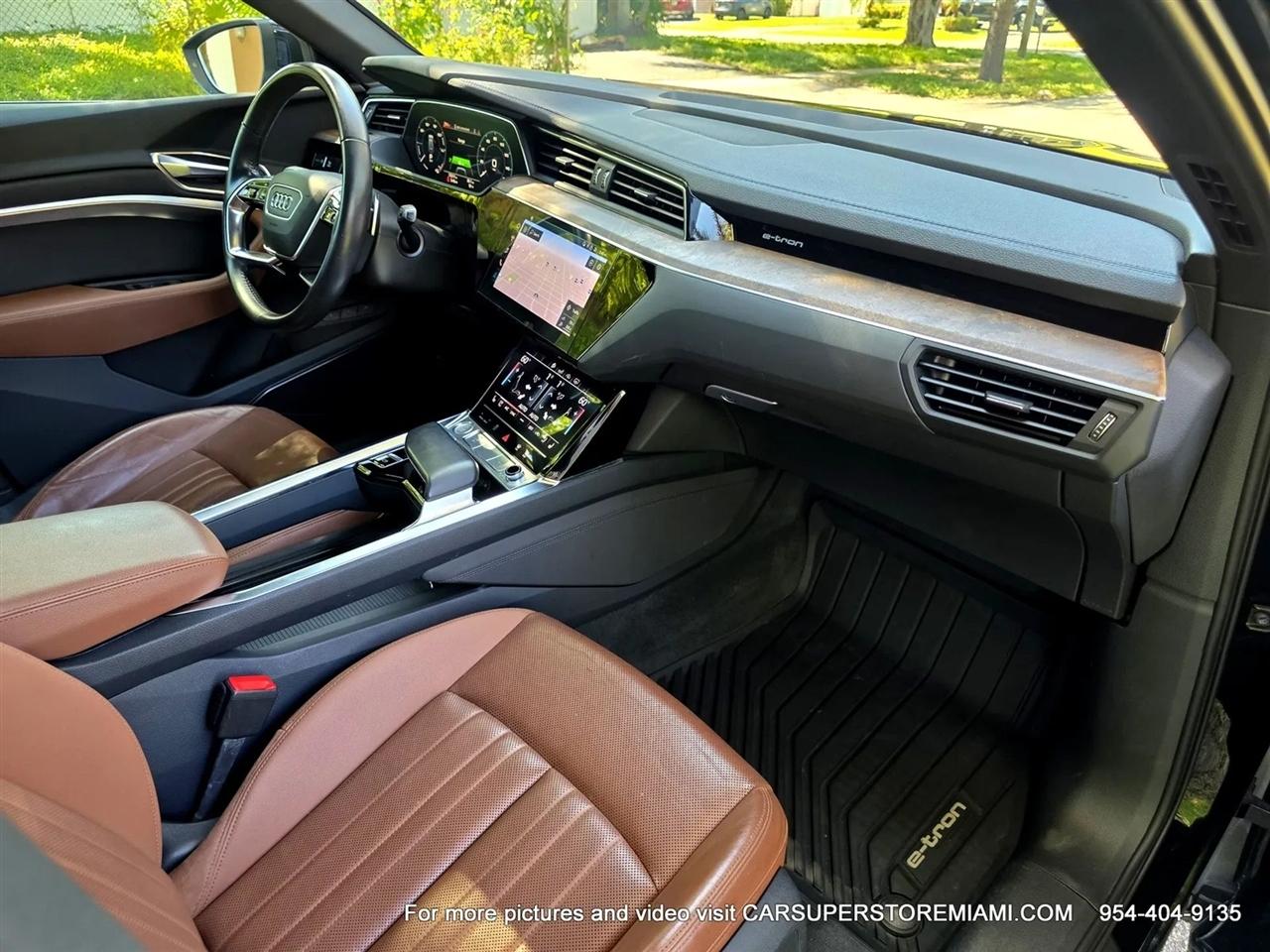 Audi E-Tron  2019