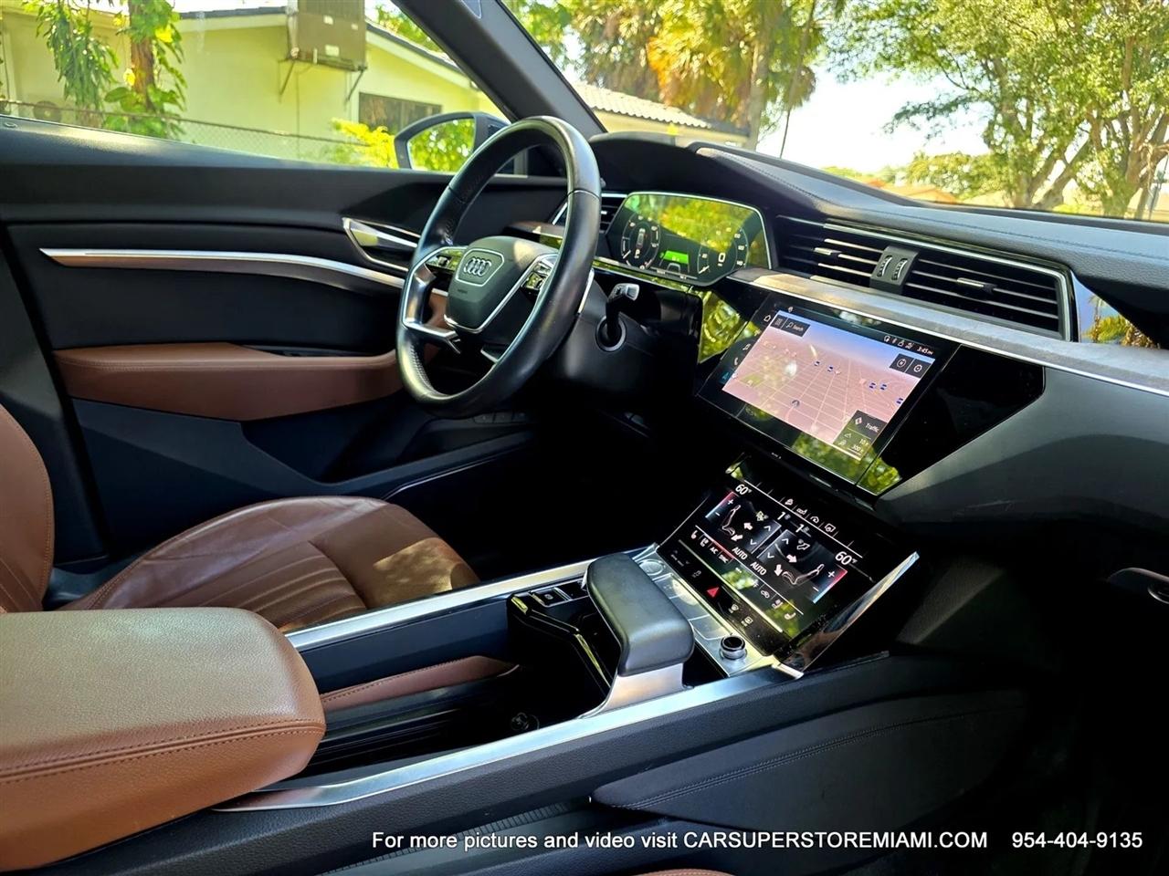 Audi E-Tron  2019