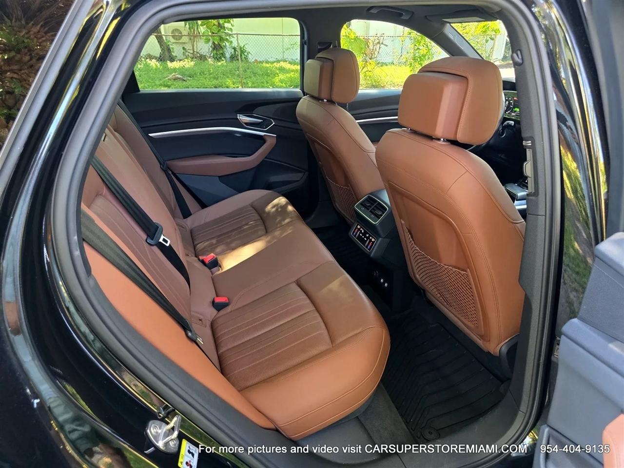 Audi E-Tron  2019