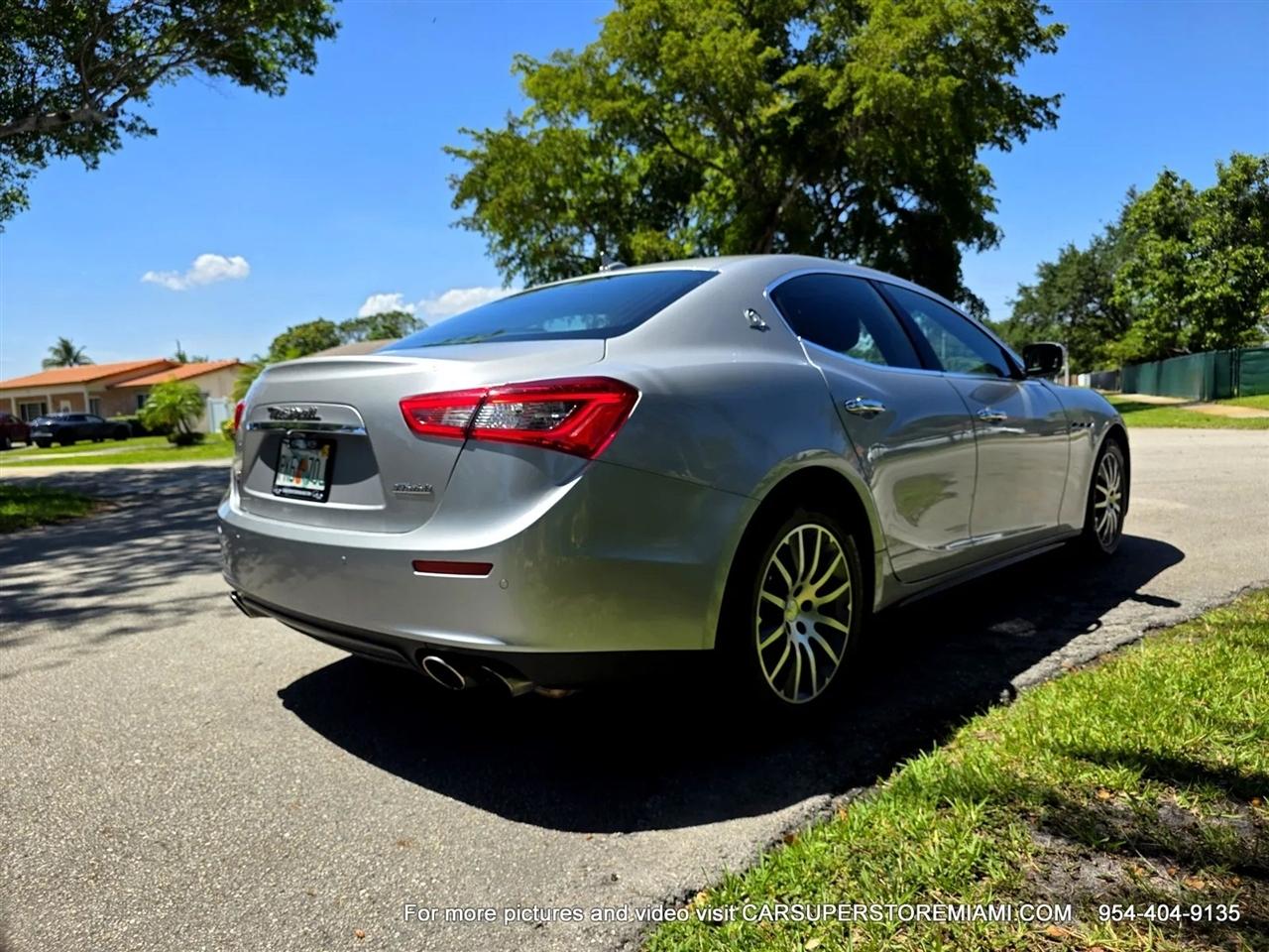 Maserati Ghibli  2014