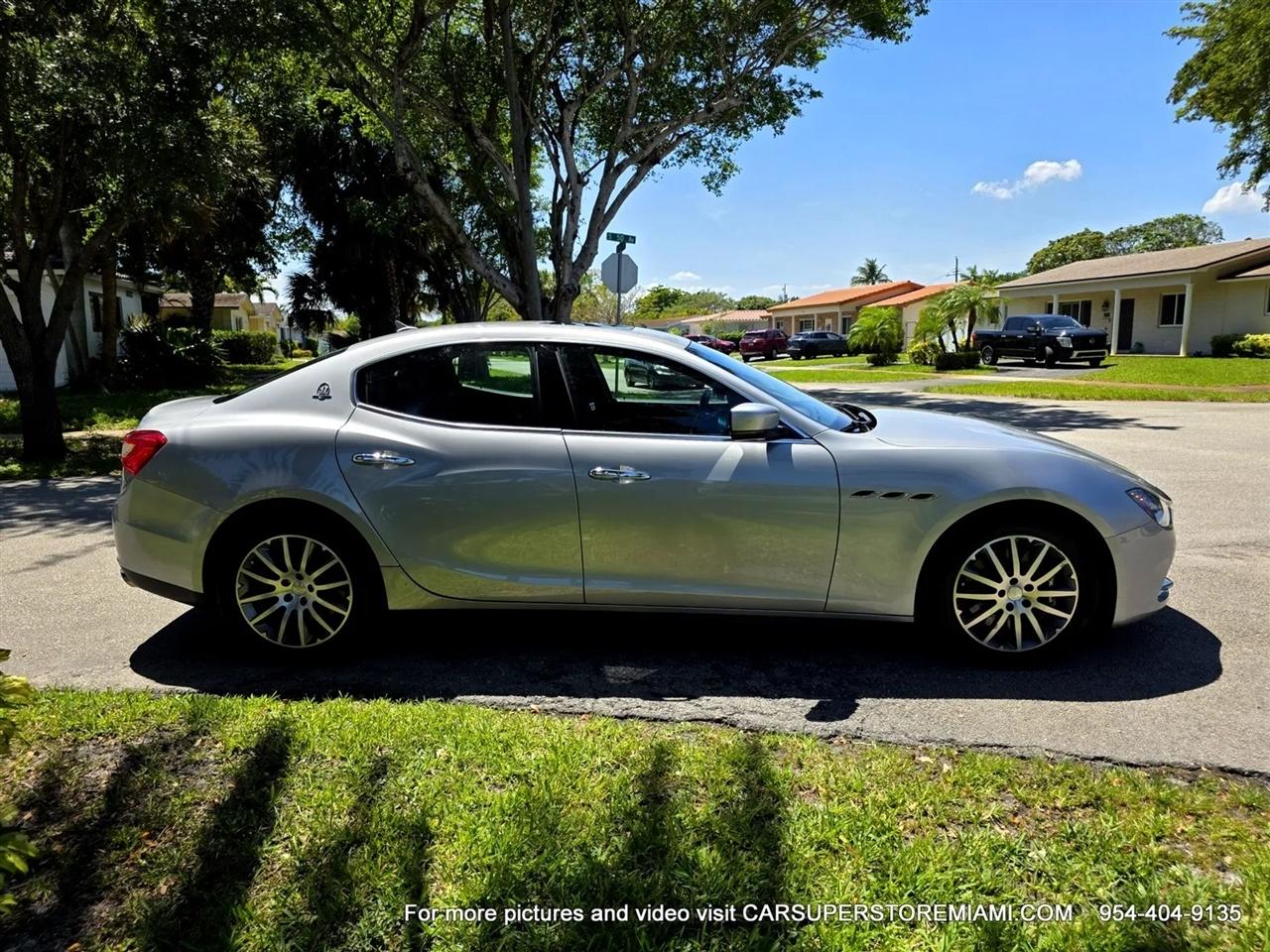 Maserati Ghibli  2014