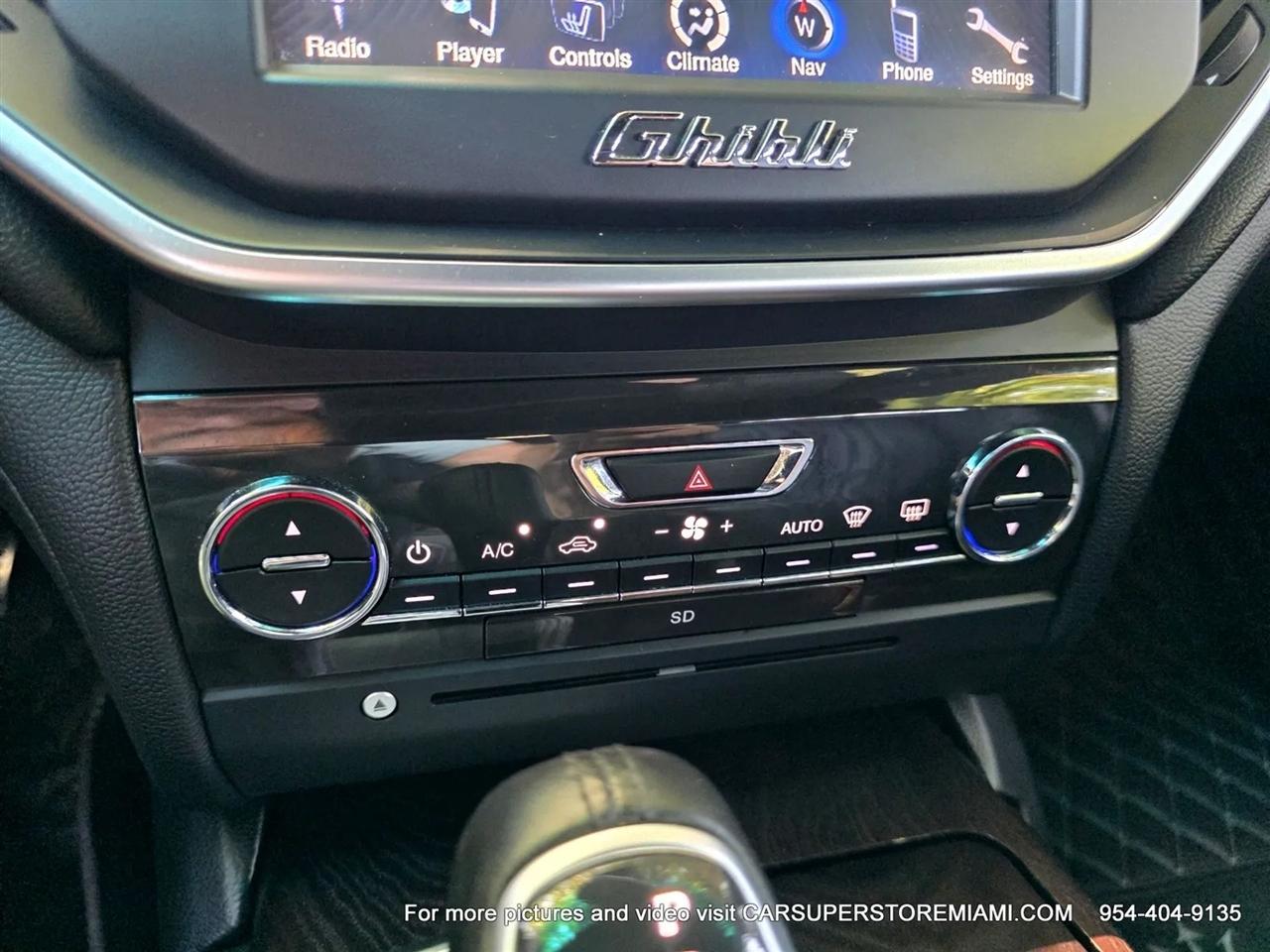 Maserati Ghibli  2014