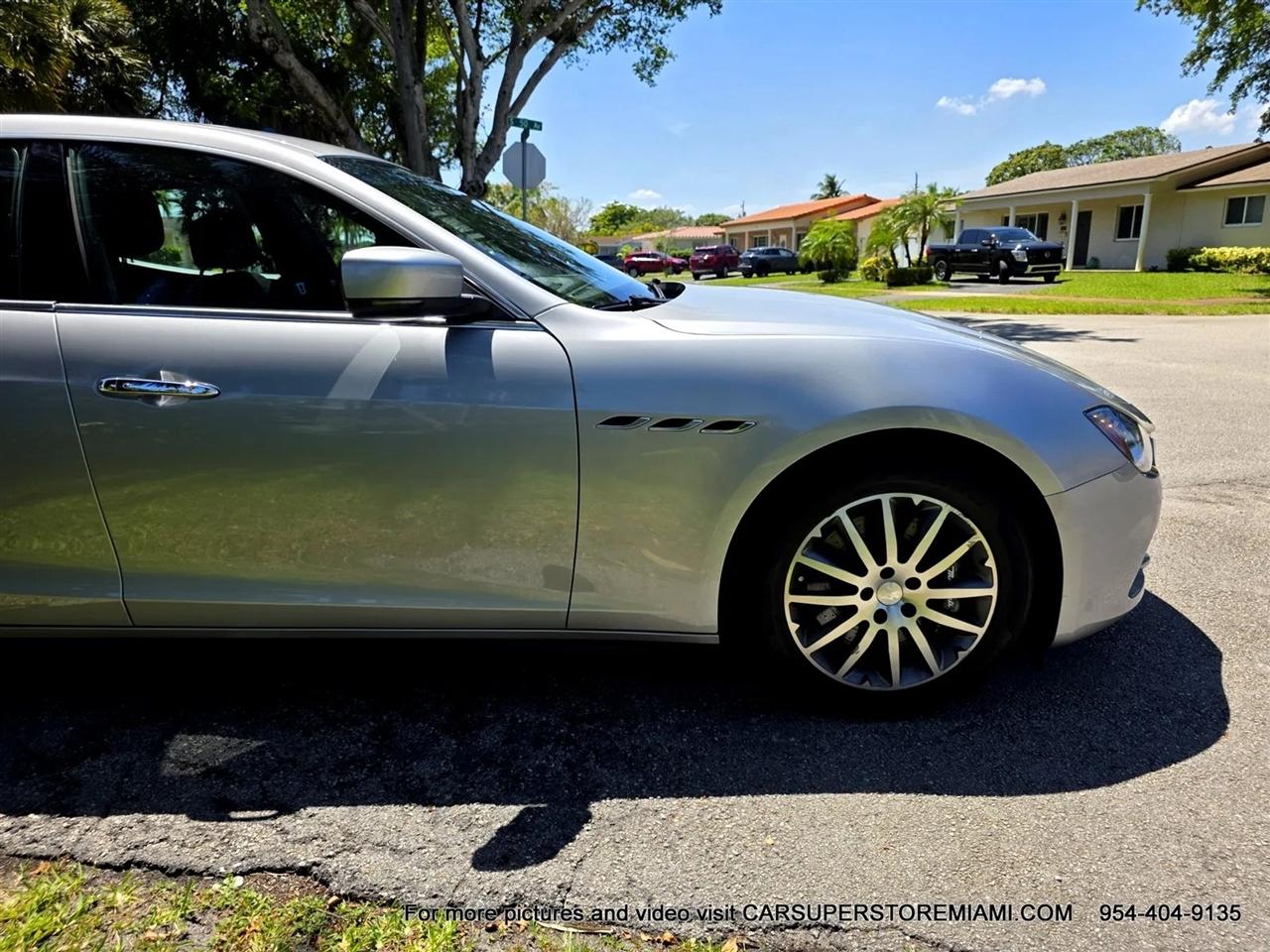 Maserati Ghibli  2014