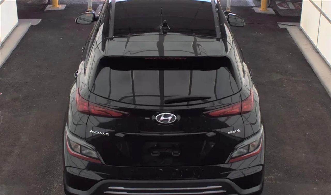 Hyundai Kona EV  2023