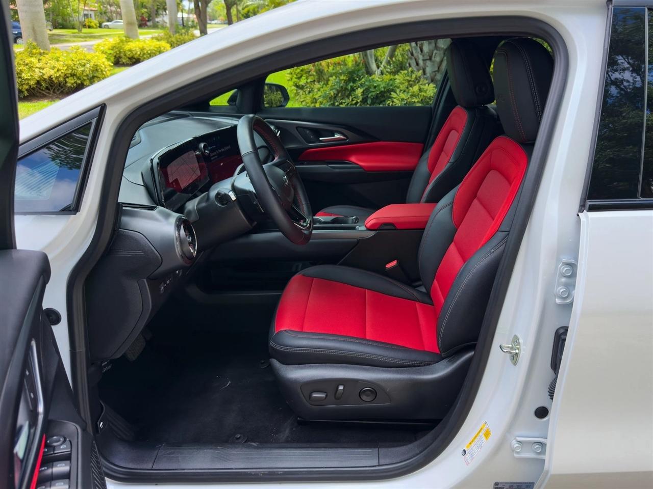 Chevrolet Equinox EV  2025