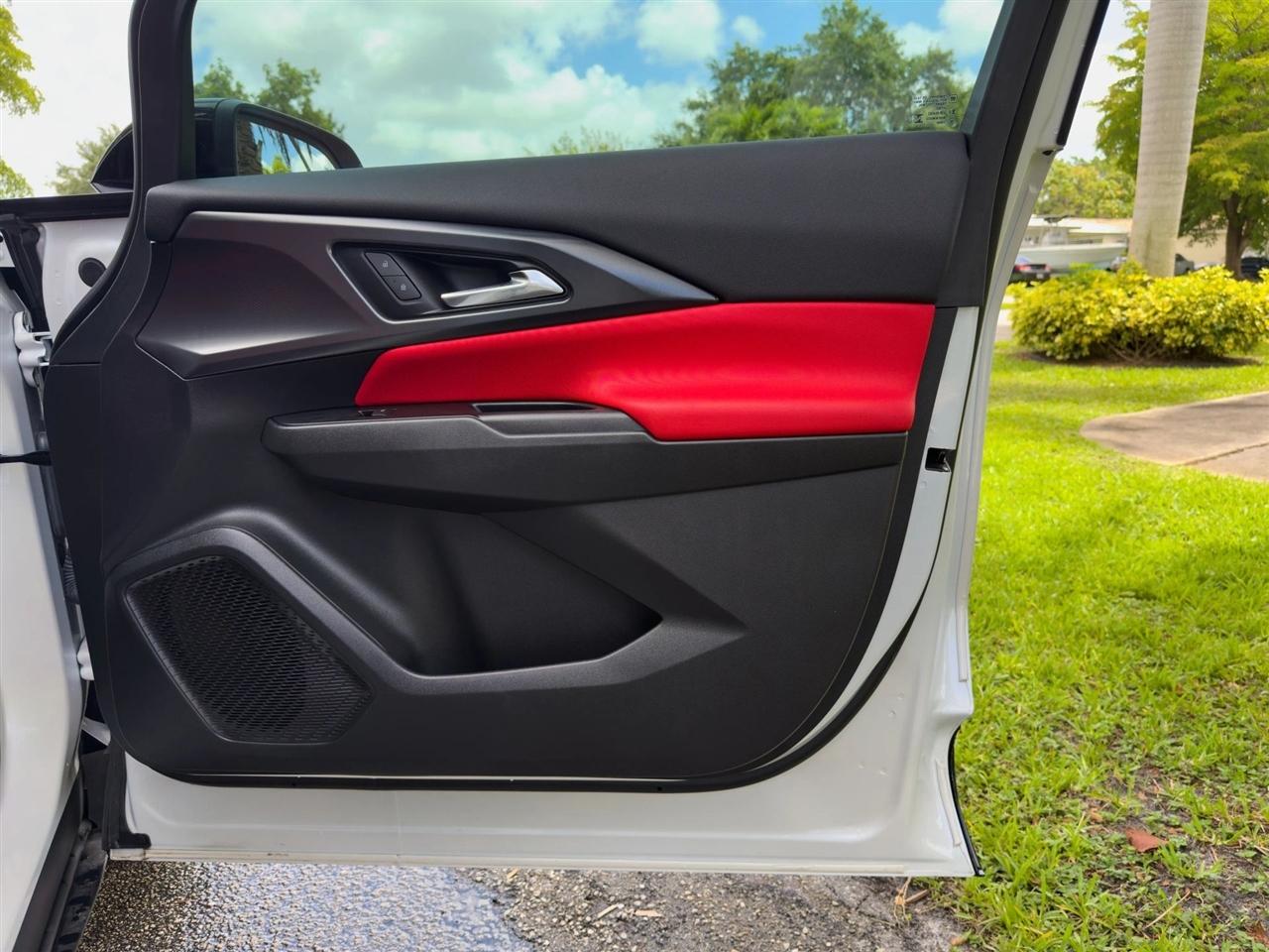 Chevrolet Equinox EV  2025