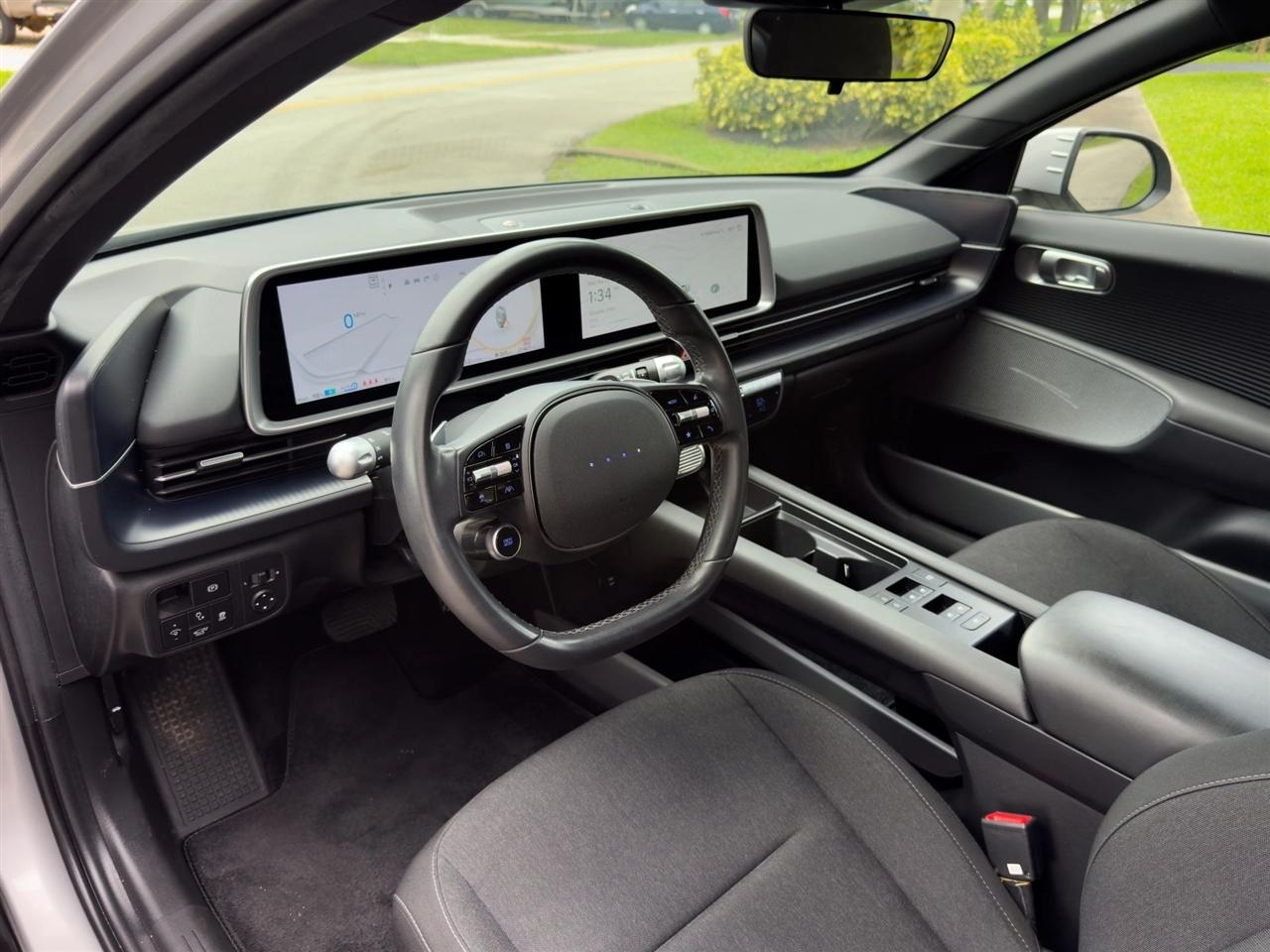 Hyundai Ioniq 6  2024
