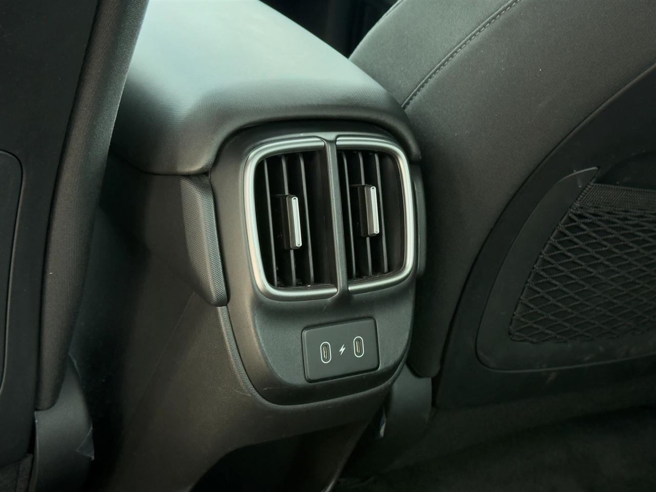 Hyundai Ioniq 6  2024