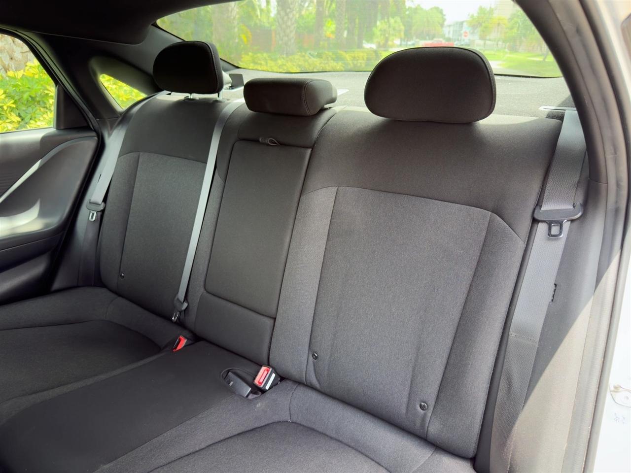 Hyundai Ioniq 6  2024
