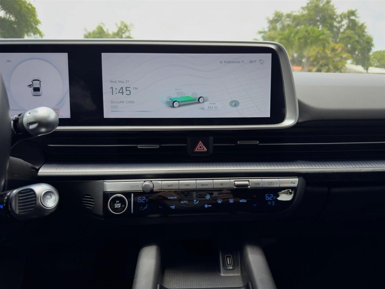Hyundai Ioniq 6  2024