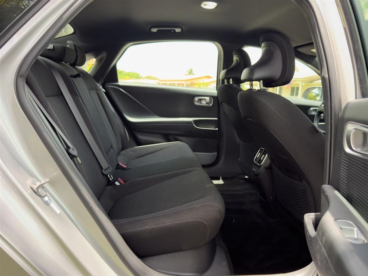 Hyundai Ioniq 6  2024