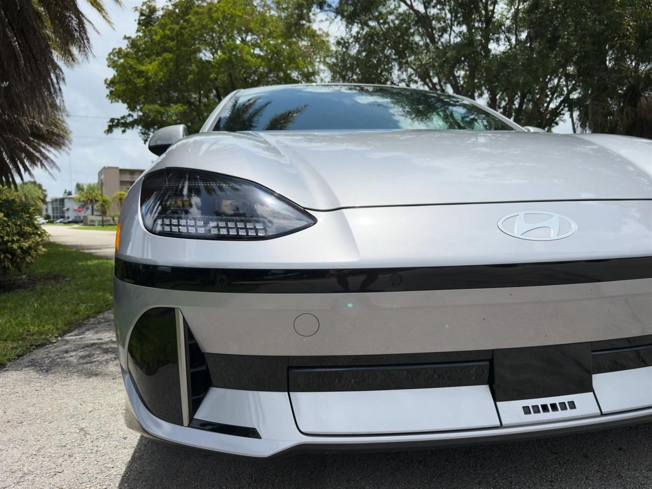 Hyundai Ioniq 6  2024