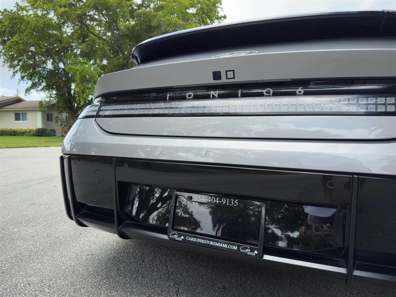 Hyundai Ioniq 6  2024