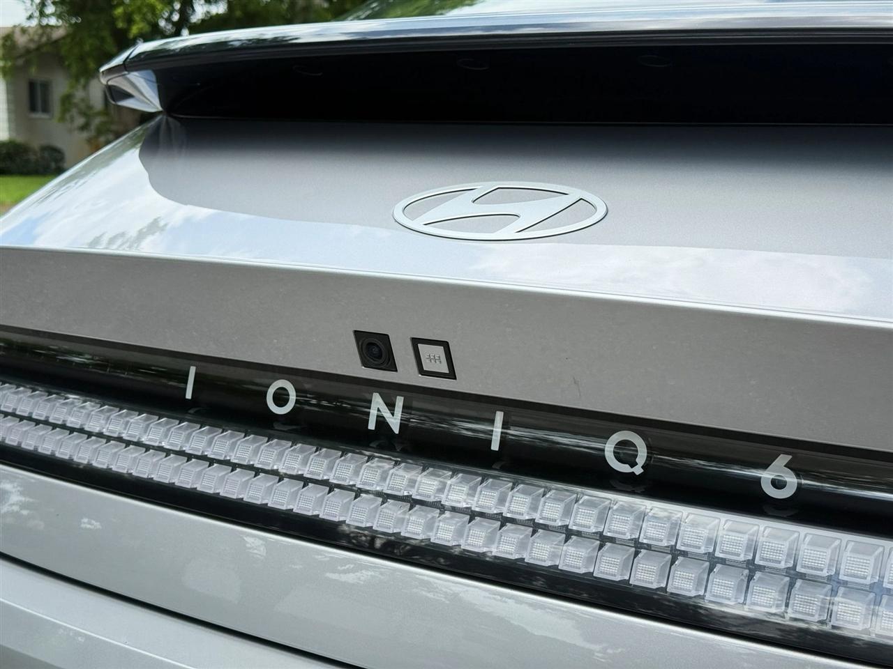 Hyundai Ioniq 6  2024