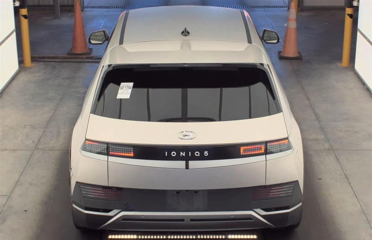 Hyundai Ioniq 5  2023