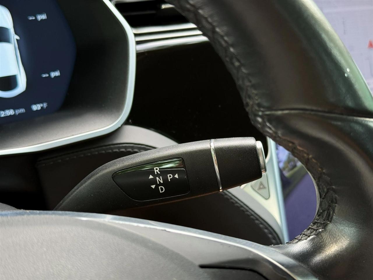Tesla Model S  2016