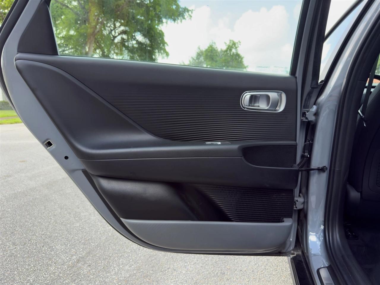 Hyundai Ioniq 6  2024