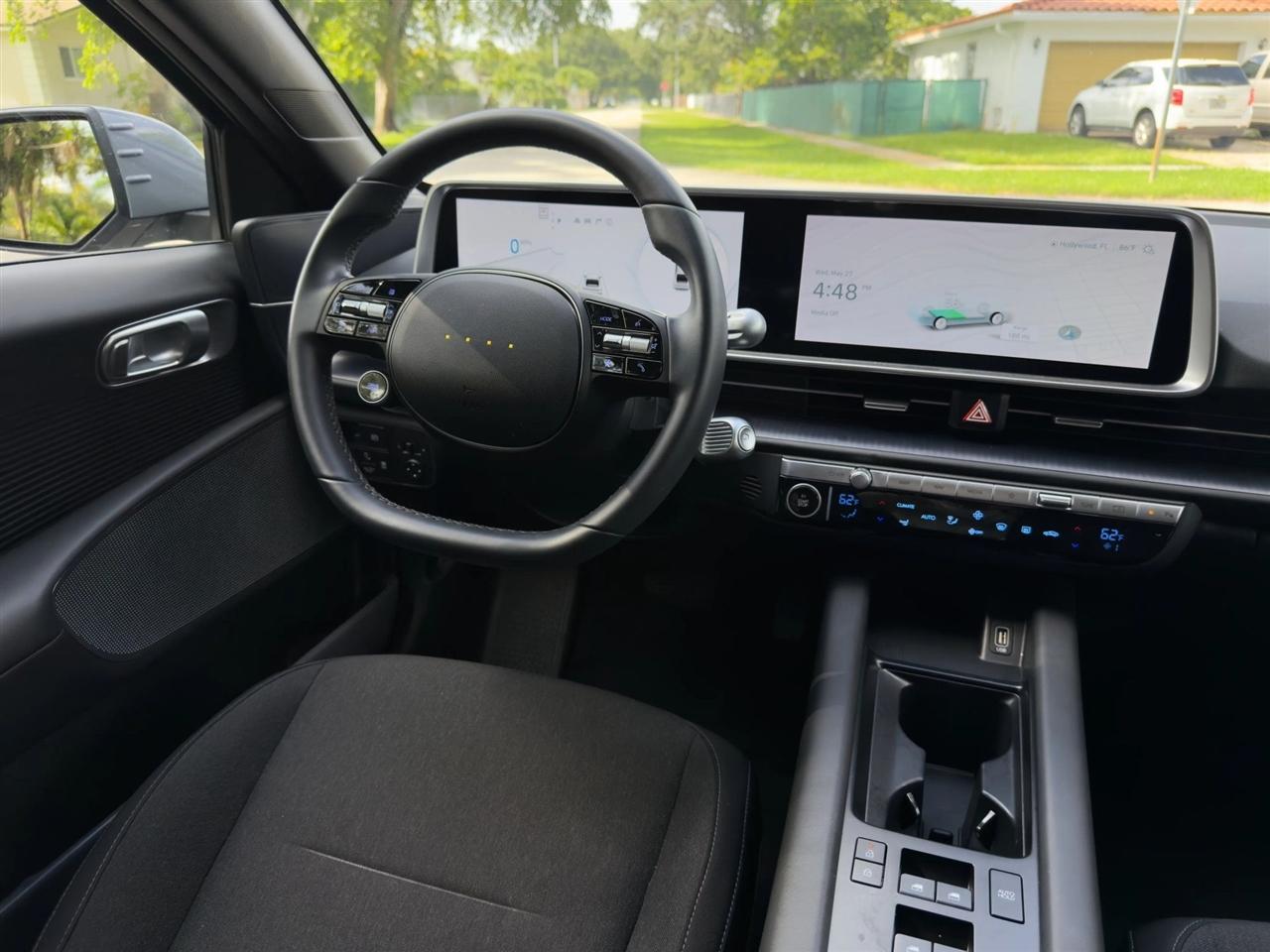 Hyundai Ioniq 6  2024