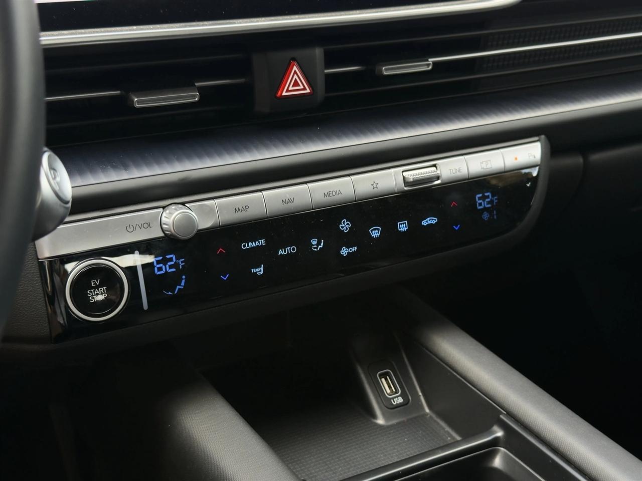 Hyundai Ioniq 6  2024