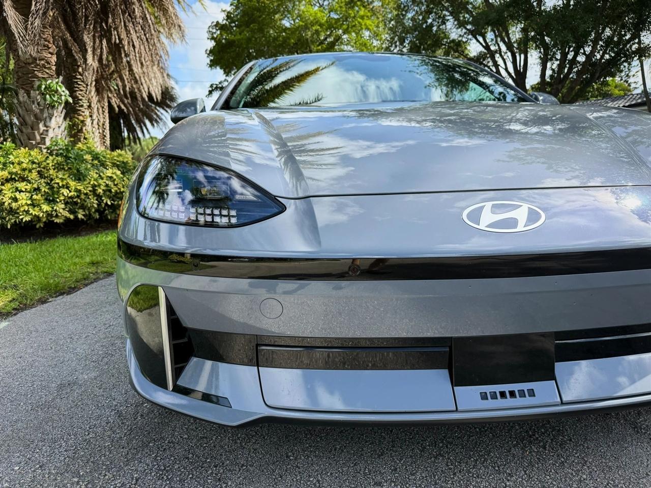 Hyundai Ioniq 6  2024