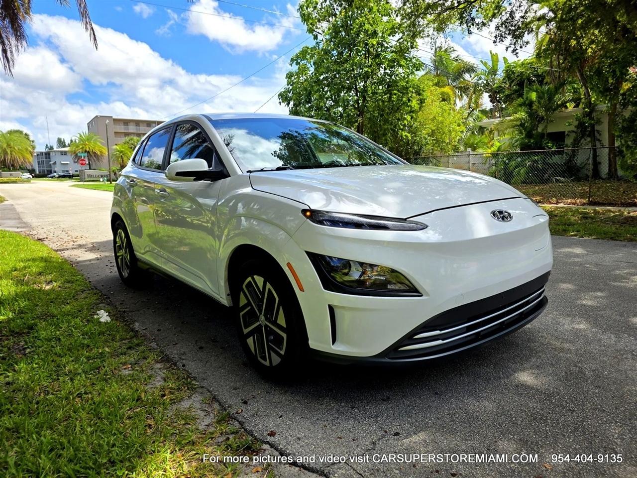 Hyundai Kona EV  2023