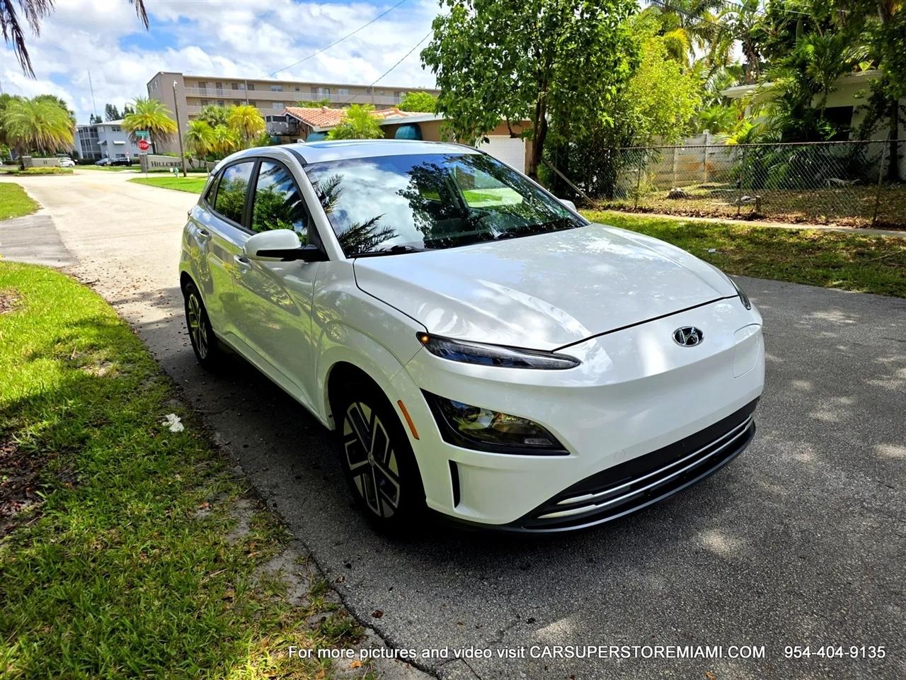 Hyundai Kona EV  2023